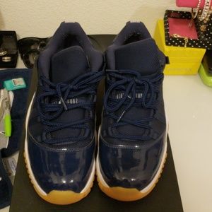 Jordan retro 11 low